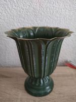 Schöne grüne Blumenvase im Vintage Stil