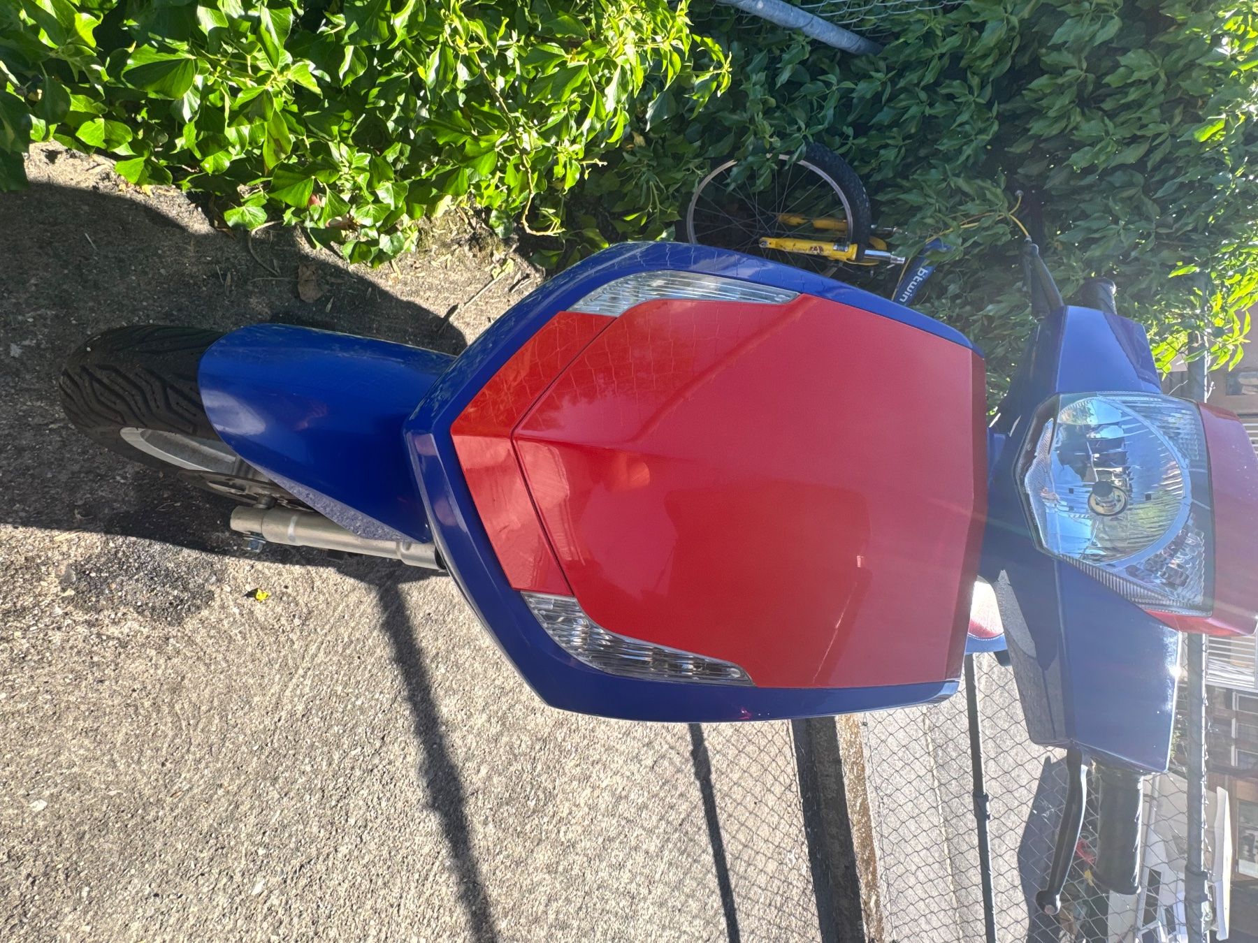 Peugeot Scooter: Peugeot vivacity 50cc – Usato da Chavannes-Forts venduto da Nasszarzis 1