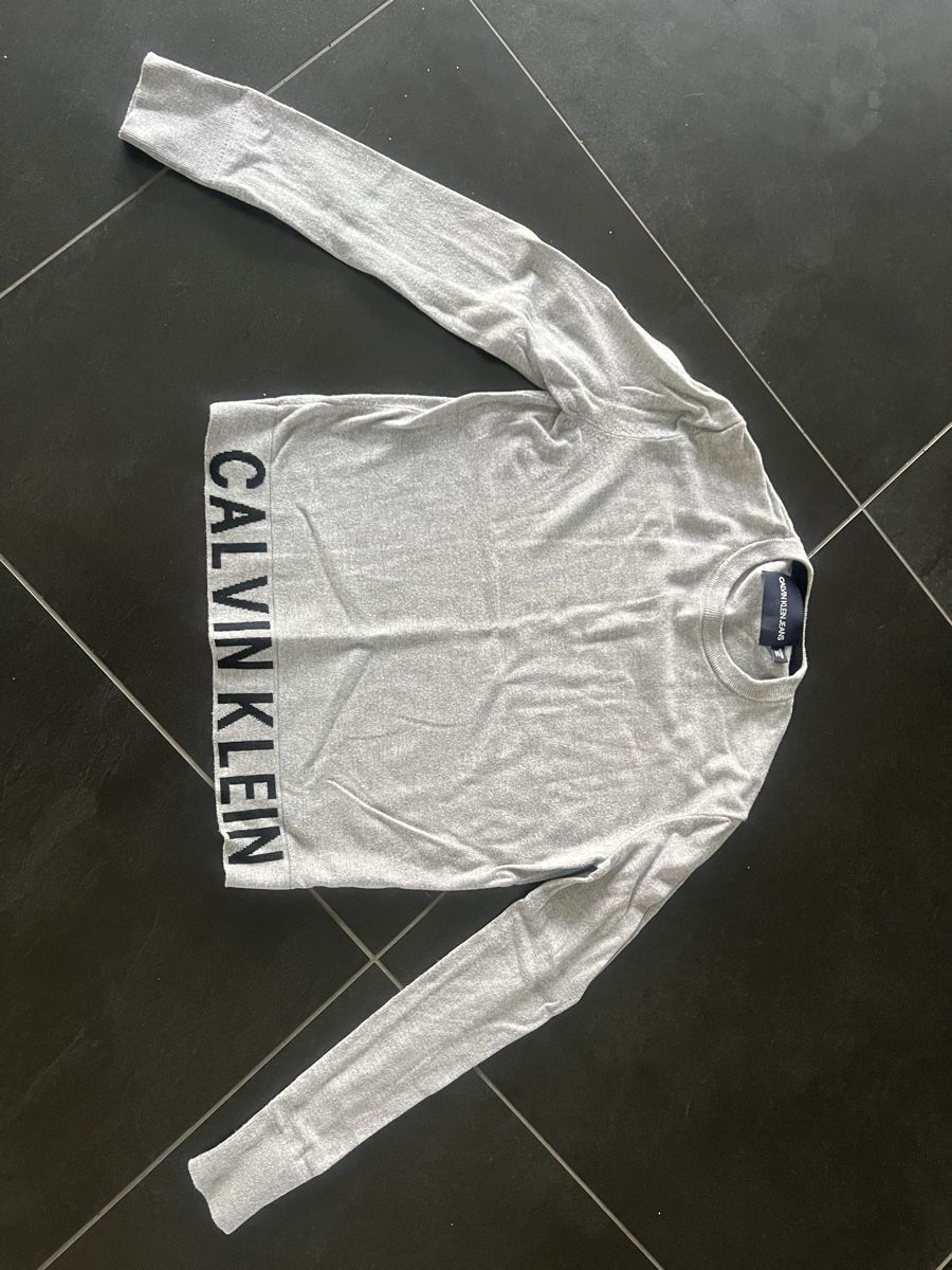 Calvin Klein Maglioni & Felpe: Calvin Klein Jeans Pullover, Top Zustand, Grau, XS – Usato da Bilten venduto da and_6hjn 1