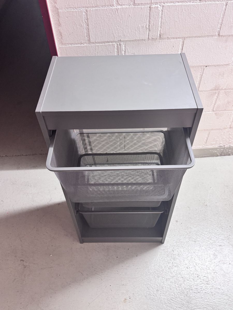Commodes: IKEA-Kommode – D'occasion à Dielsdorf par Lea.Jeremy 1