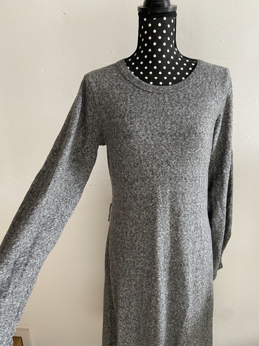 Kleider: Neues Kleid grau mit Gürtel – Neu (gemäss Beschreibung) aus Zürich von Eves.vintage.element 3