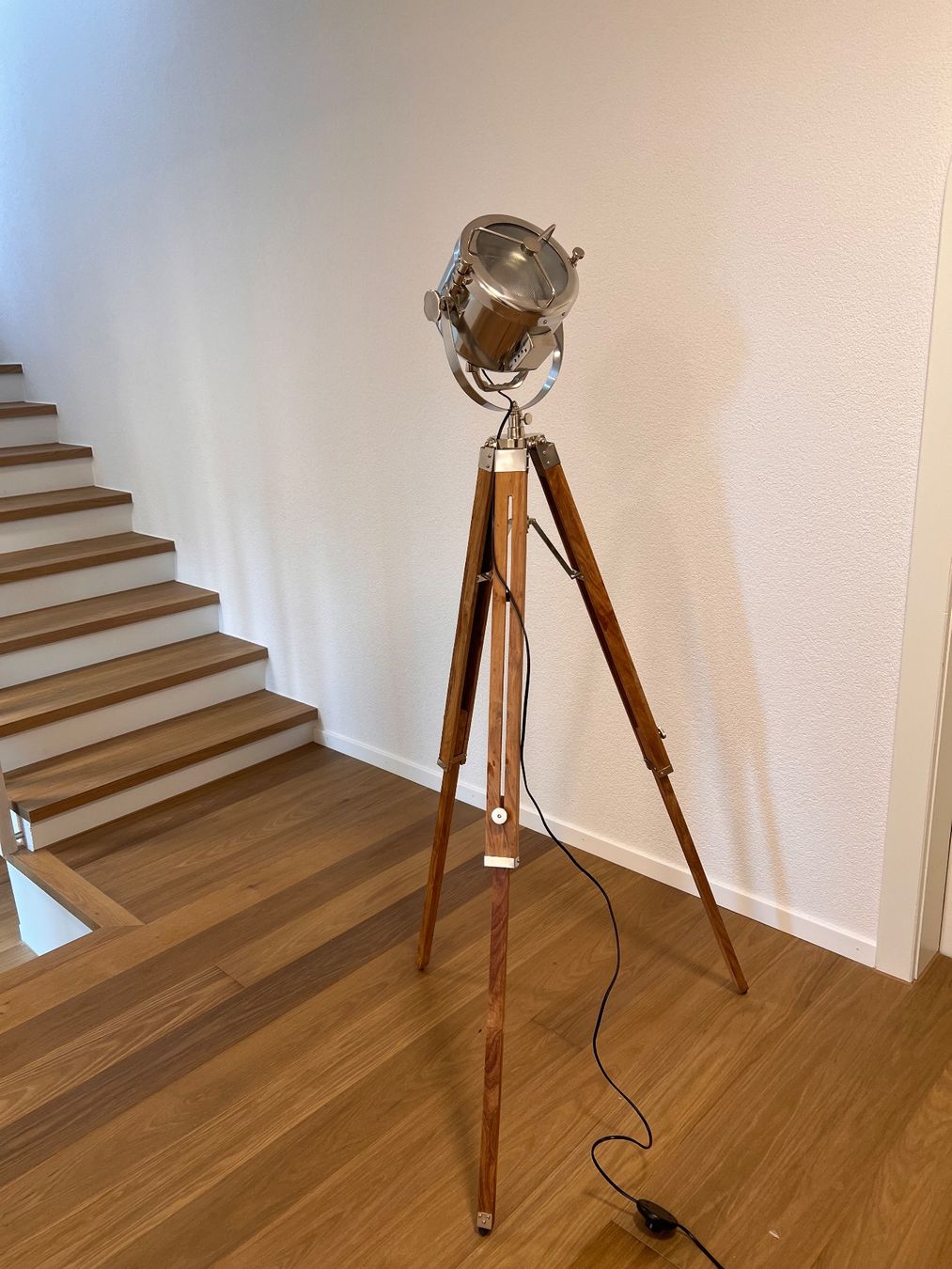 Lampade: Ständerlampe, Studiolampe – Usato da Zollikofen venduto da odichter