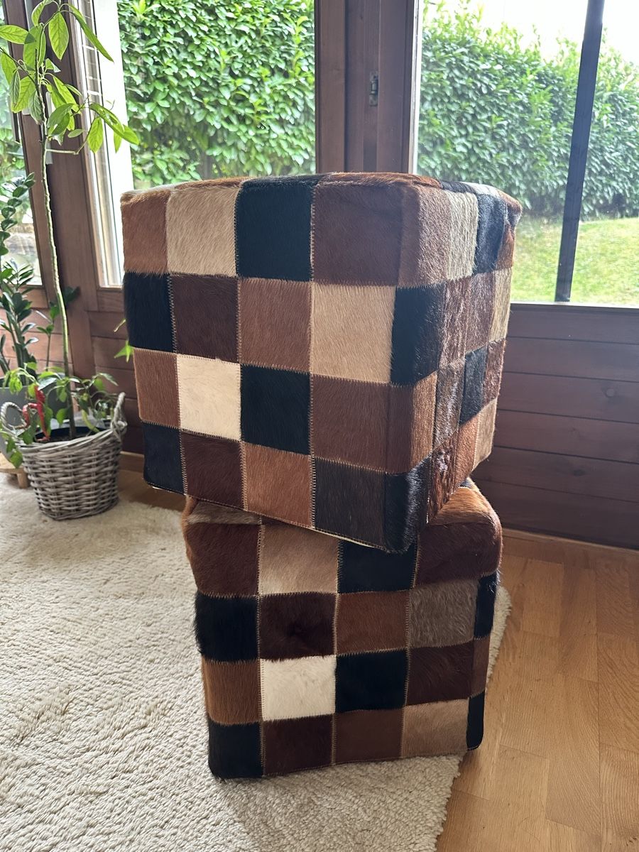 Ikea Sgabelli: 2 Sitzhocker Kuhfell – Usato da Volketswil venduto da julena2910 2
