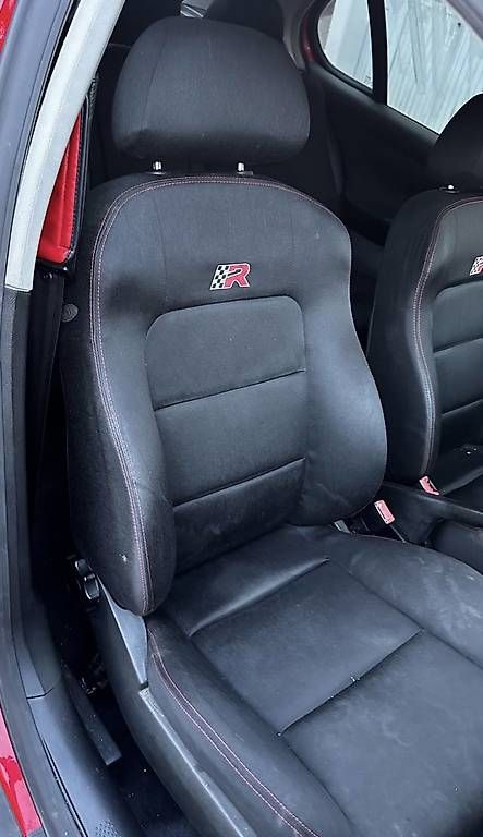 Automobili: Seat Leon 1.8T  – Usato da Pfäffikon ZH venduto da adi_7hgw 4