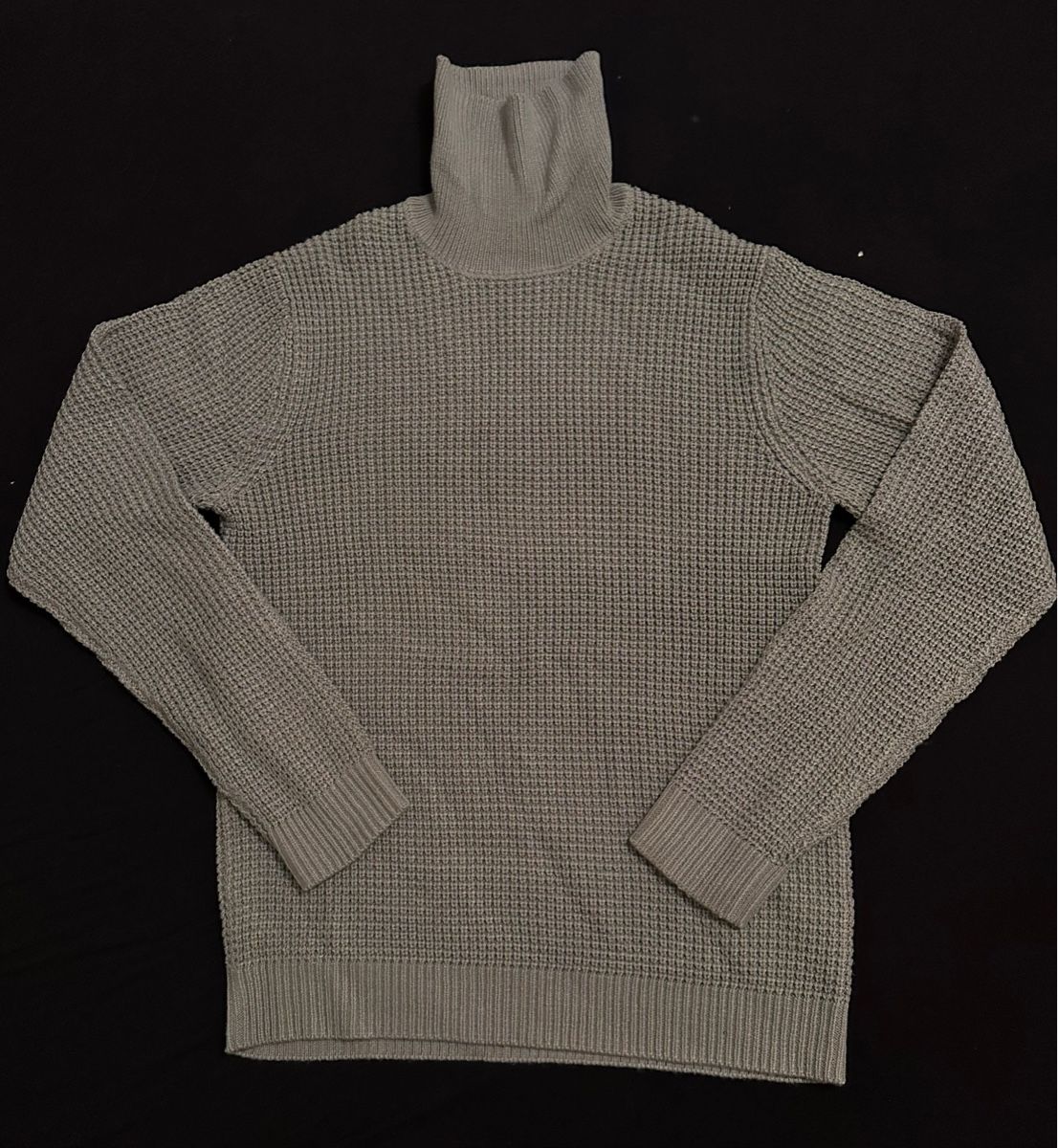 Jack & Jones Maglioni & Felpe: Warmer Strickpullover mit Rollkragen in Olivgrün, Grösse L – Nuovo (secondo la descrizione) da Romanshorn venduto da r.m_nb2z