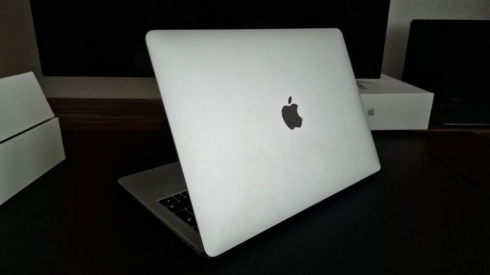 Apple Notebook: MacBook Air 2019 (13 Zoll, Retina) – Usato da Grafstal venduto da Idrizi71 3