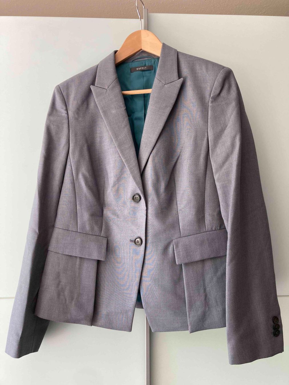 Esprit Giacche: ESPRIT Blazer / Damen / Gr. 40 / Hellgrau / leicht / NEU – Nuovo (secondo la descrizione) da Luzern venduto da Jl