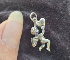 Pendentif ange/cupidon