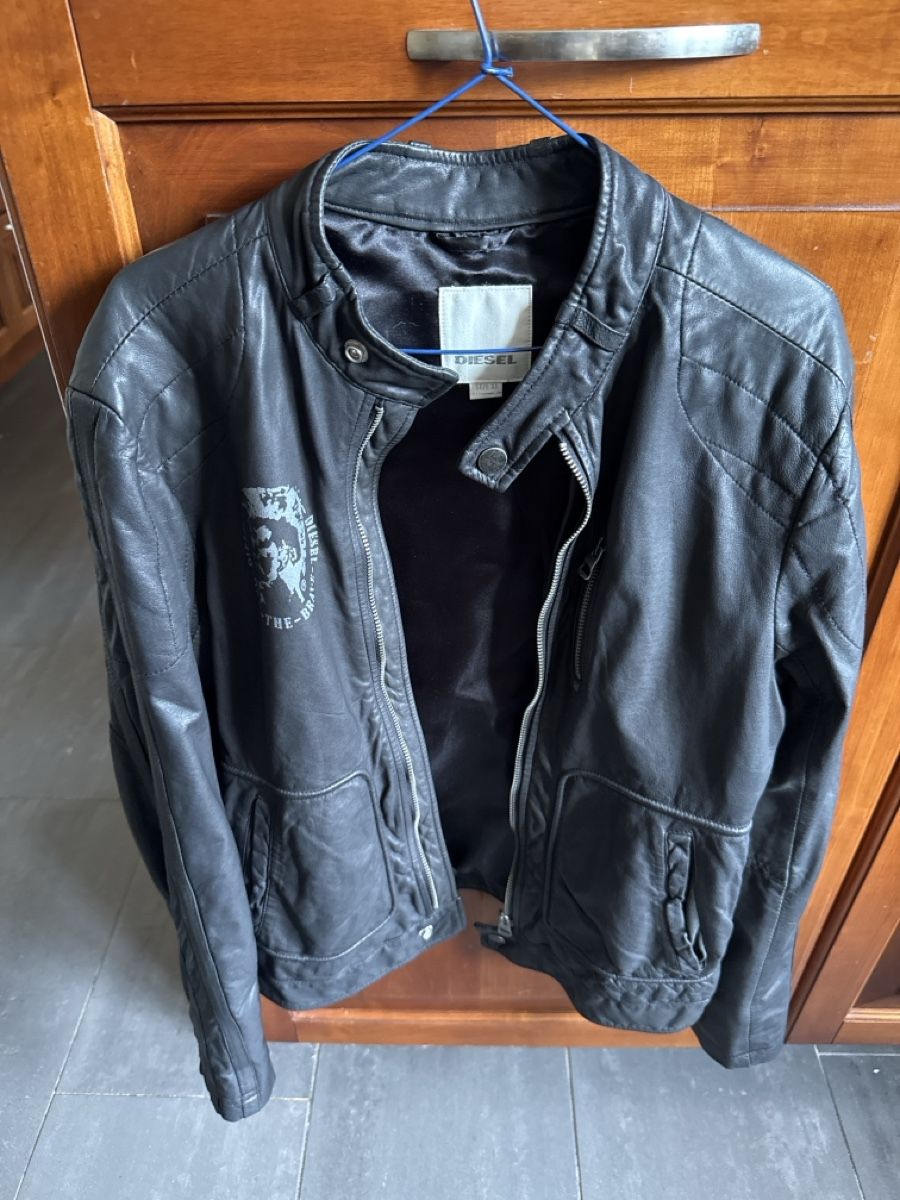 Giacche: Veste en cuir – Nuovo (secondo la descrizione) da Moudon venduto da Jimps