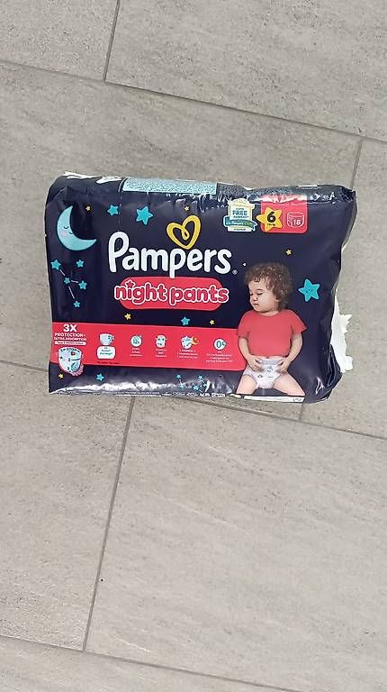 Secchi per pannolini & Pannolini: Pampers  – Nuovo e nell'imballaggio originale da Kaltbrunn venduto da saminipa