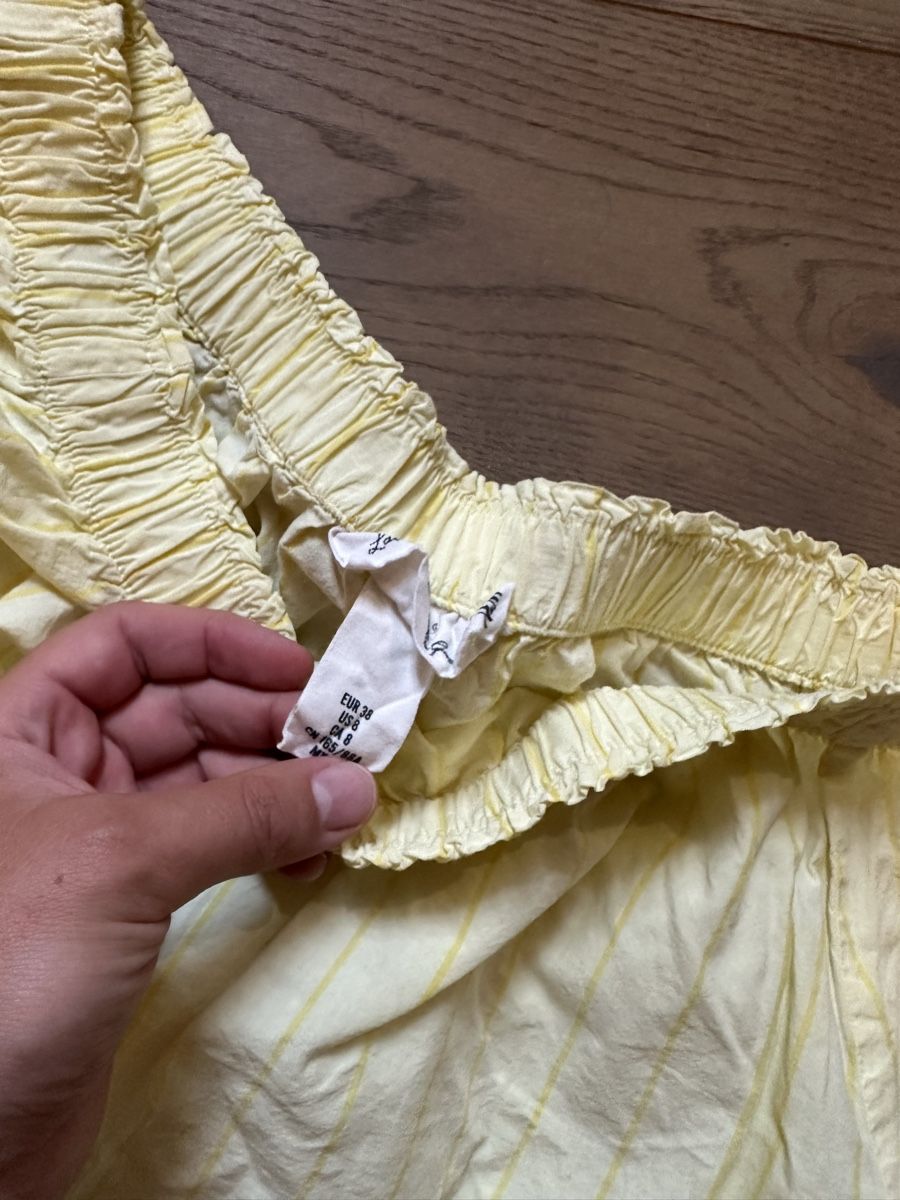 H&M Blusen: Damen Blusen 2x Neu – Neu (gemäss Beschreibung) aus Triesen von nenaan 2