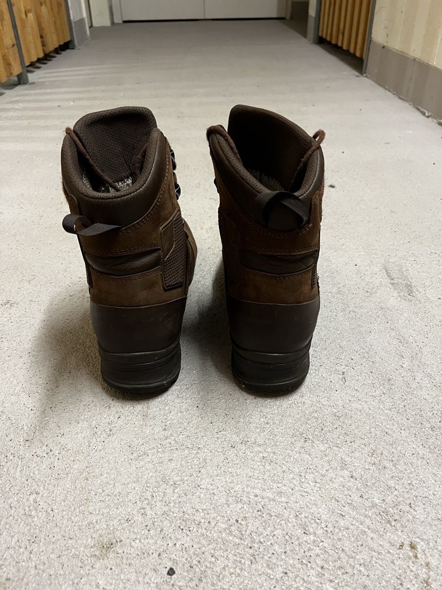 Scarpe da uomo: Schweizer Armee KS19 Leicht – Usato da Volketswil venduto da and_nz6x 4