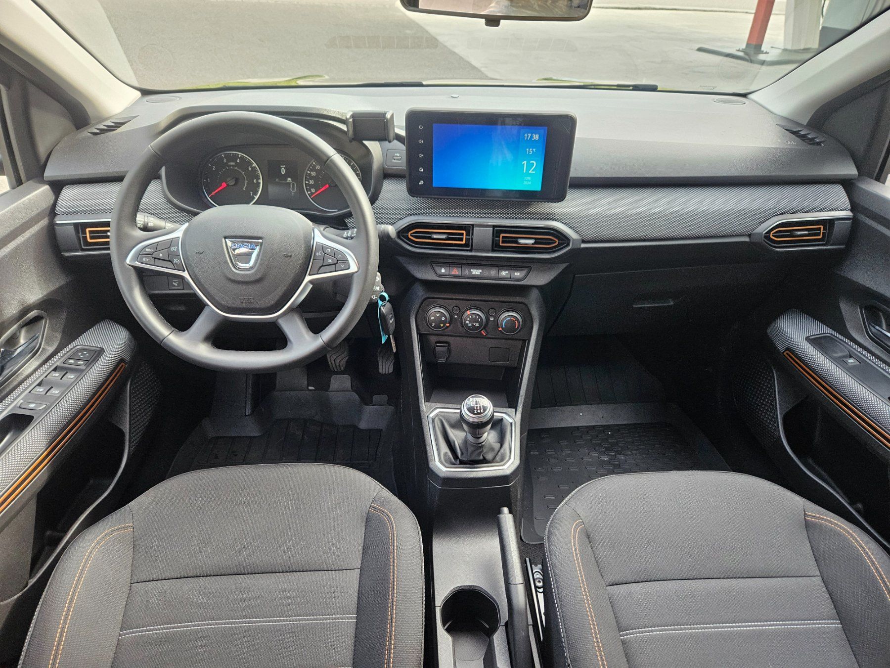 Dacia Automobili: Dacia Sandero Stepway Tce 90 Comfort – Usato da Worb venduto da toyosuisse 8