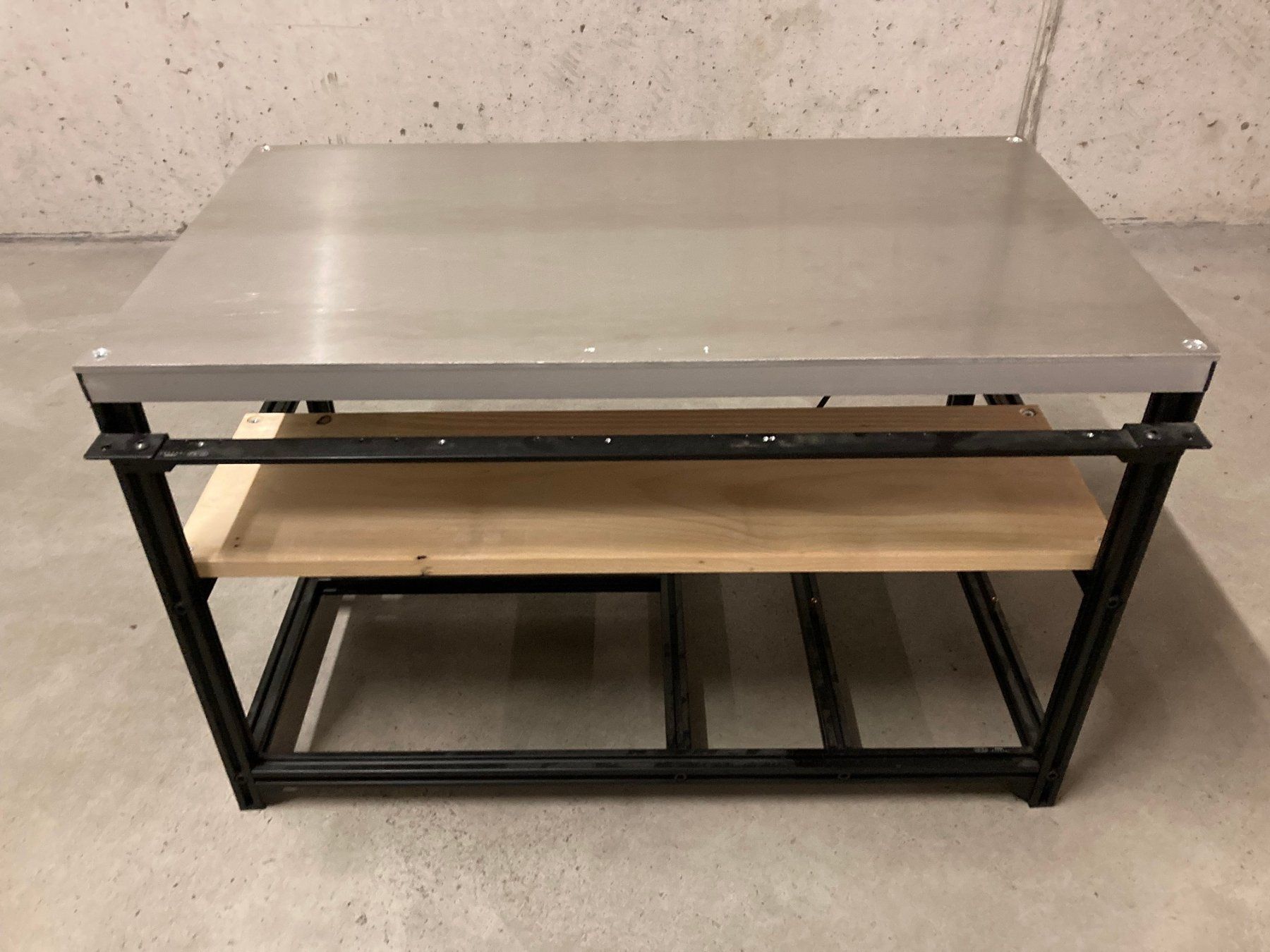 Coin Miner: Mining Rig Frame Veddha Minercase mit Aluminium Deckel – Usato da Wettingen venduto da Schabernack_sam 8