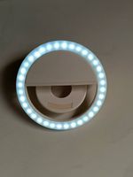 LED Leuchtring mit Klemme, 3 Leuchtstufen, 9cm | Homeoffice