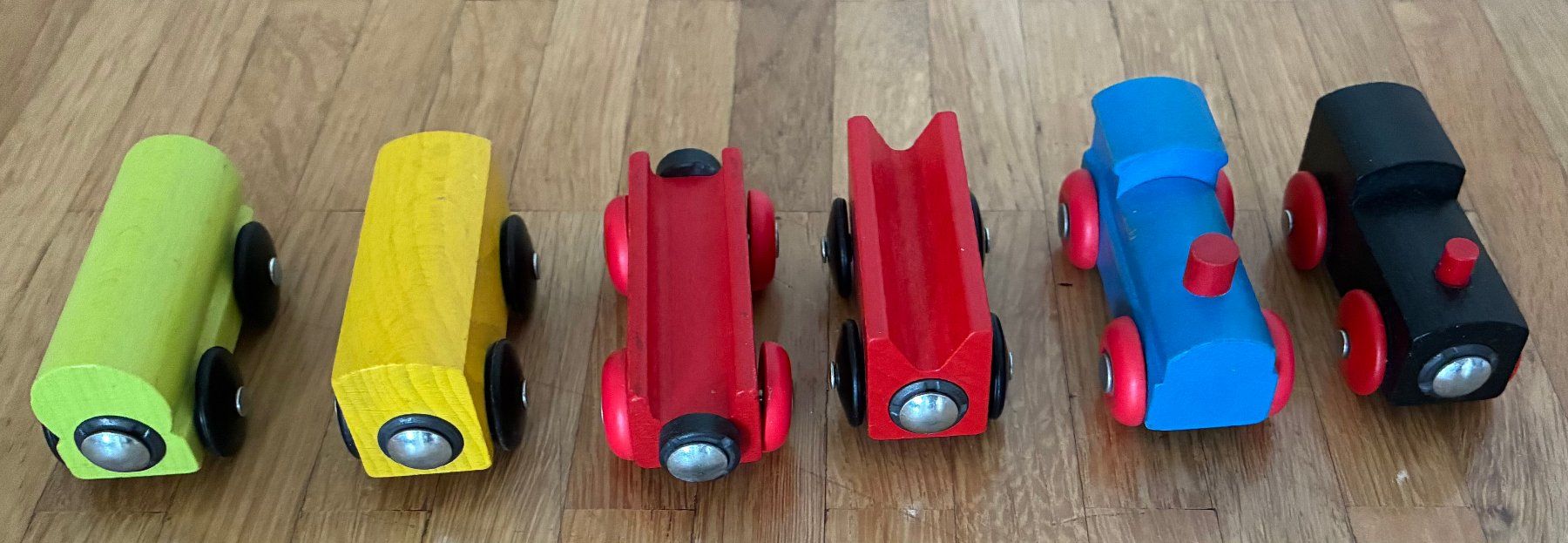 Giocattoli: Circuit et train en bois (compatible BRIO) – Usato da Lausanne venduto da Cocotteka 1