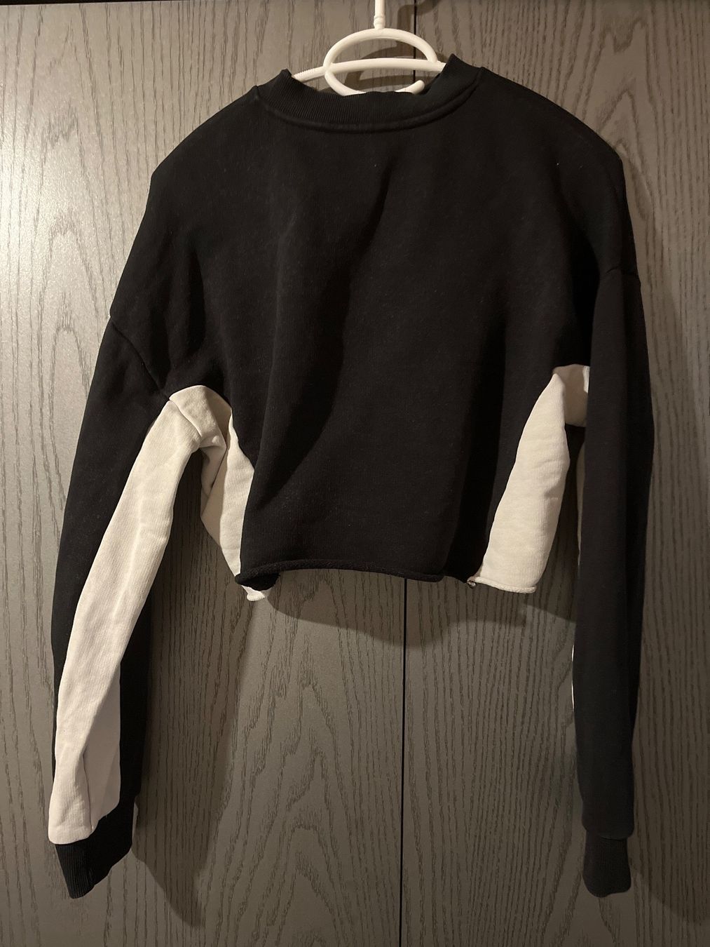 Tally Weijl Tops: Pull crop top – D'occasion à Le Locle par Ophelhugy 1
