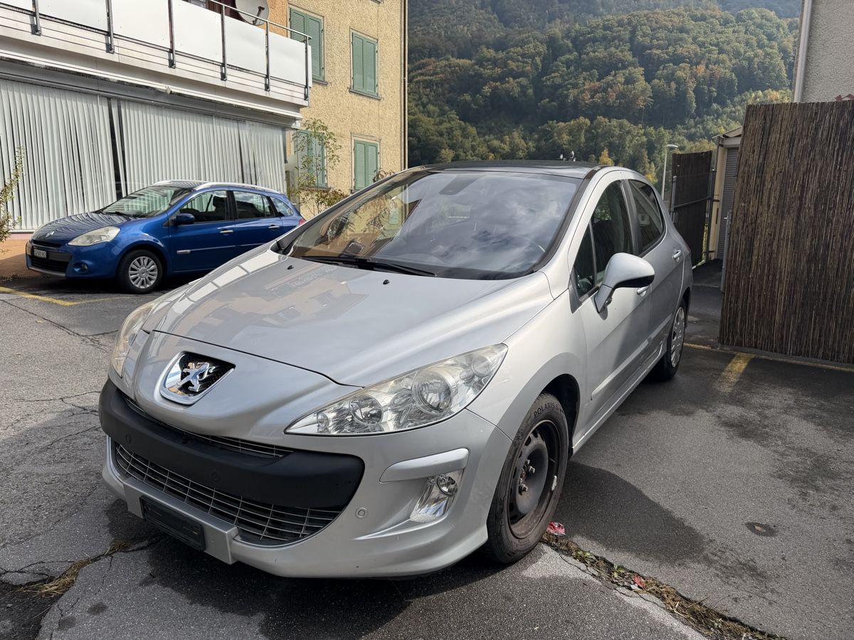 Peugeot Automobili: peugeot 308 – Usato da Glarus venduto da M.B.2
