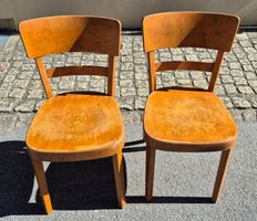 2 Holzstühle