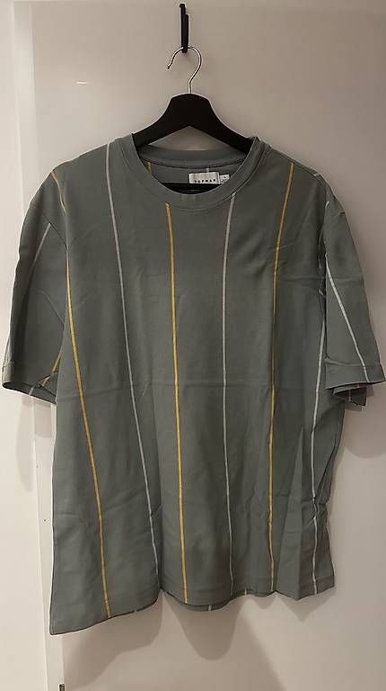 T-shirts: T-Shirt Topman – D'occasion à Schlieren par mit_6lx7