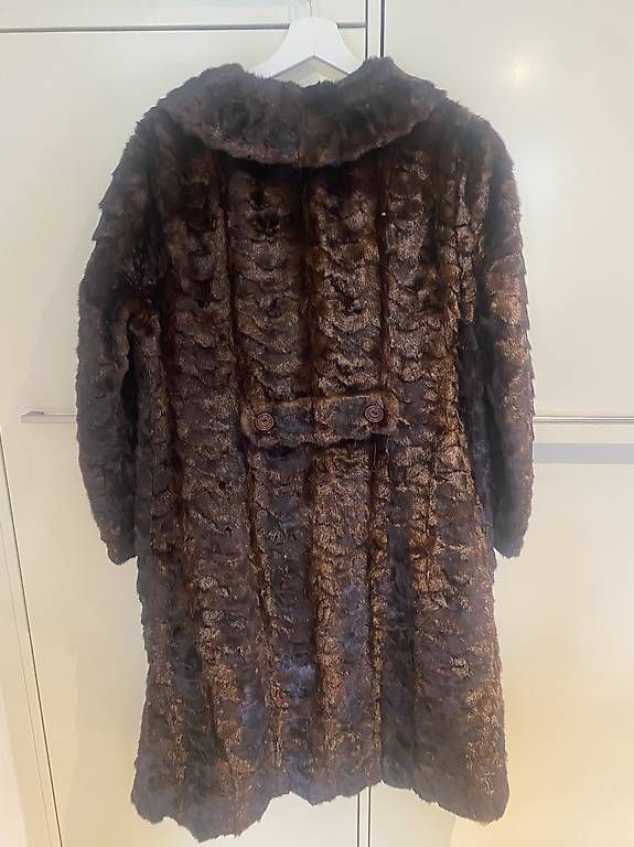 Cappotti: Vintage Nerzmantel  – Usato da Rorschach venduto da Lauraq12 3