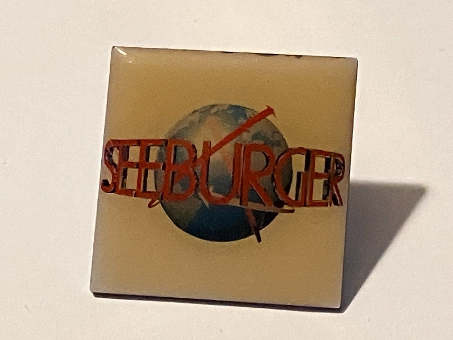 Placchette & Badge: 1 Pin Seeburger – Usato da Basel venduto da djwwpp