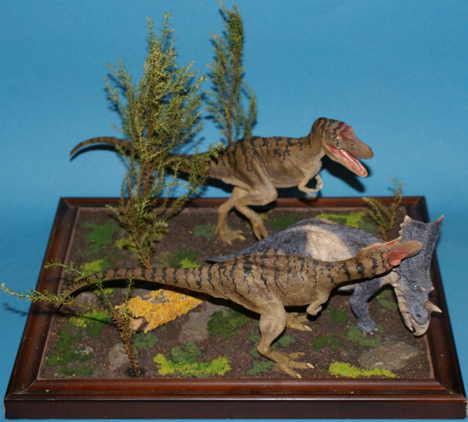 Skulpturen & Statuen: Chasmosaurus vs. Gorgosaurus 1:35 Galileo Hernandez – Gebraucht aus Selzach von Ataraxus 1