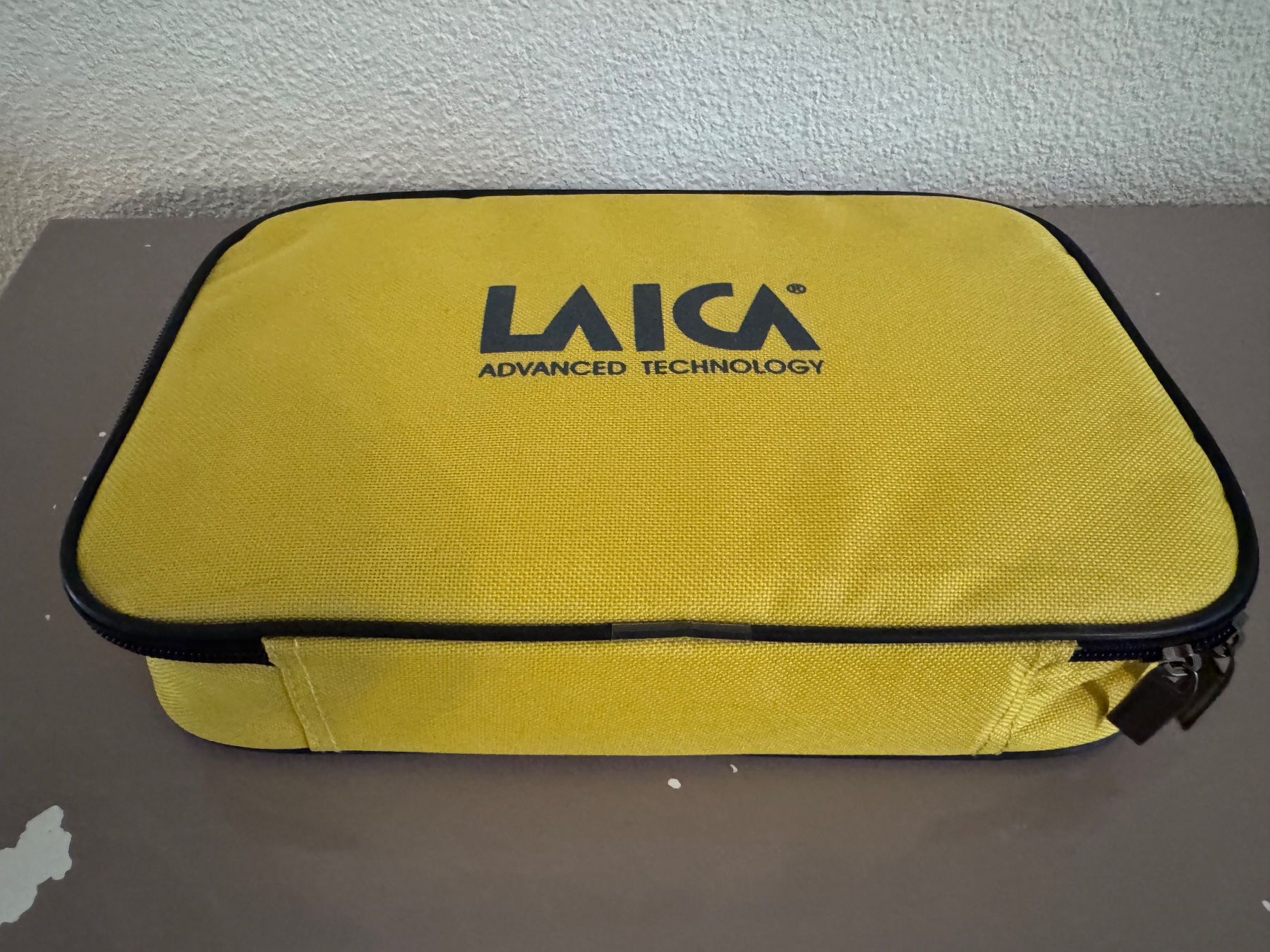 Dispositivi per massaggi: LAICA MD60781 Elektrostimulator – Usato da Bern venduto da vb5bv 1