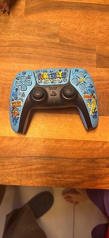 Sony Controller: Manette édition limitée Fortnite PlayStation 5 – Gebraucht aus Villariaz von kagolaz
