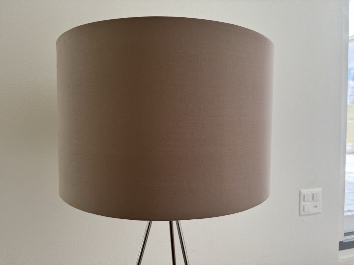 Lampade: Stehlampe – Usato da Zollikerberg venduto da map_9kh7 2