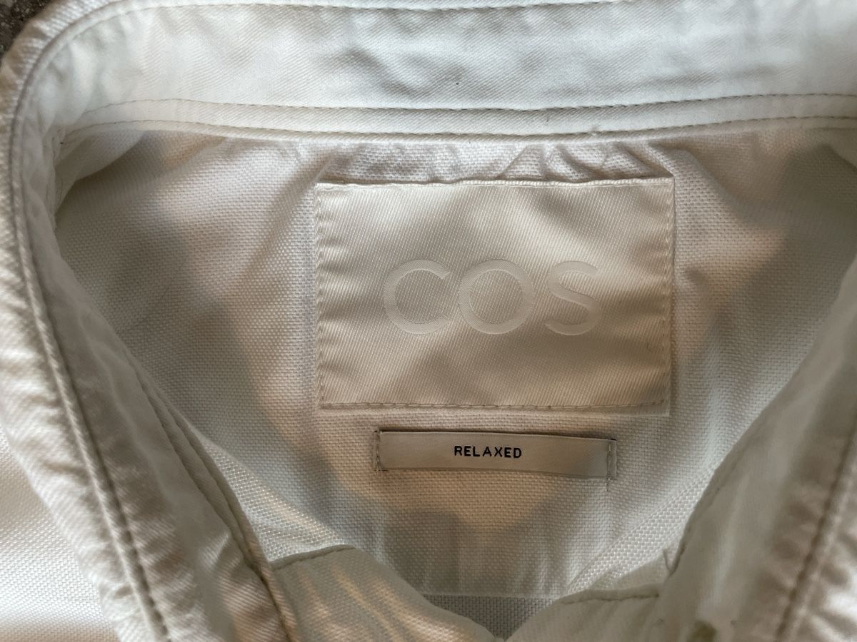 Cos Camicie: Chemise COS blanche, taille M, coupe décontractée. – Nuovo (secondo la descrizione) da Flanthey venduto da henriette83 1