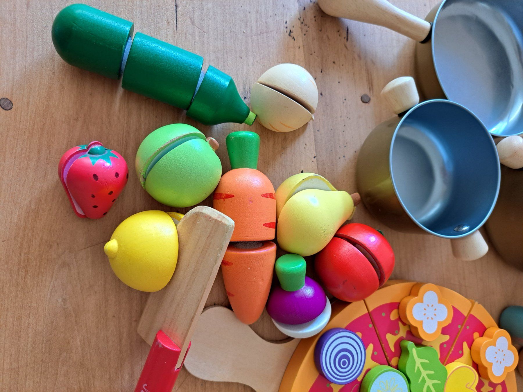 Giocattoli: Spielküche Zubehör Holz Set – Usato da Greifensee venduto da Tobuyandsell 5