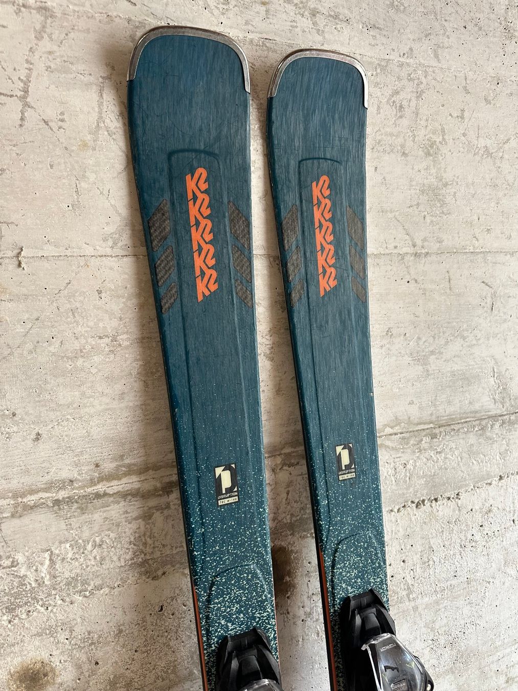 K2 Sci: K2 Disruption Ski 146CM – Usato da Emmenbrücke venduto da karkarkar 1