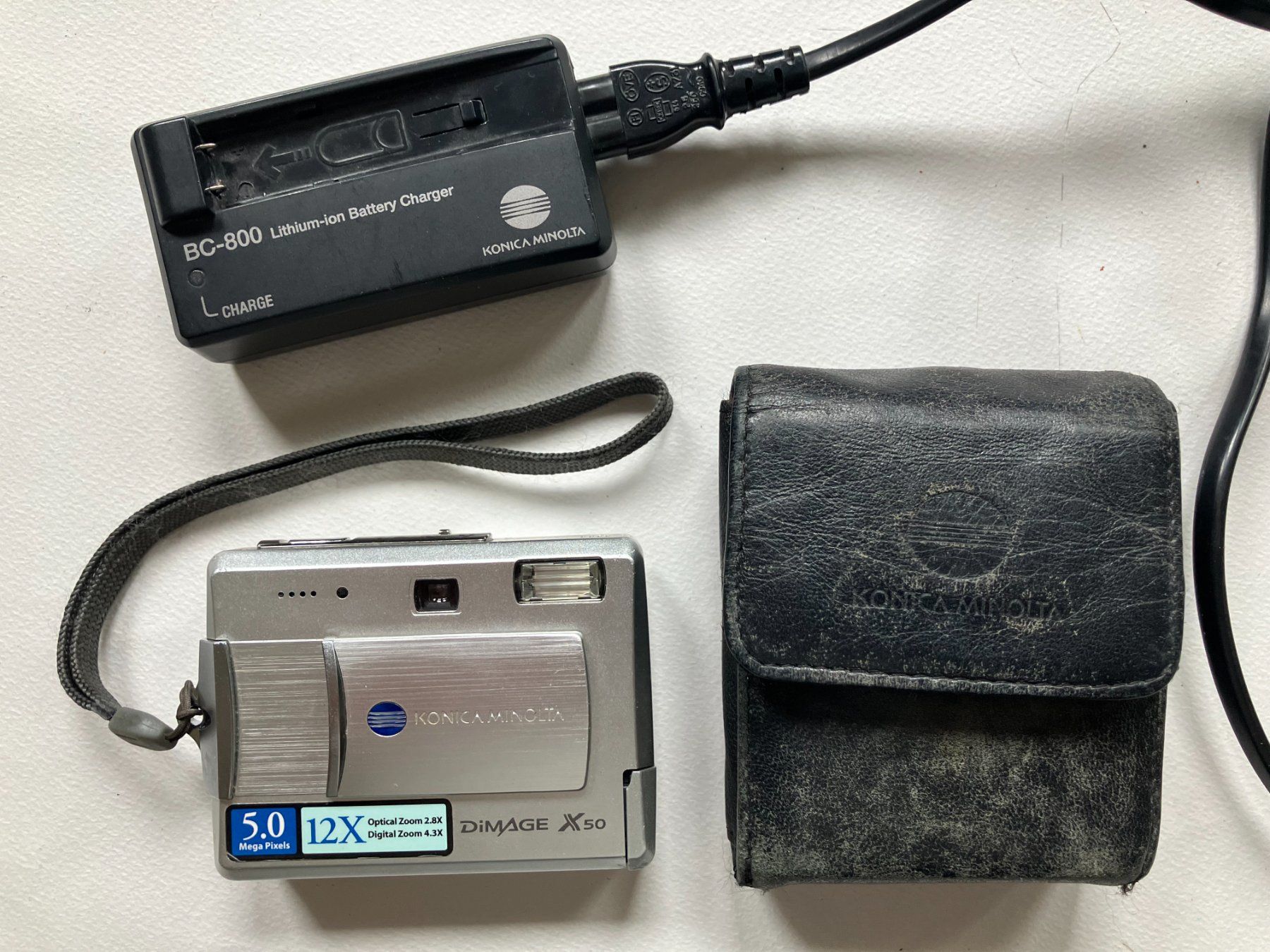 Konica Kamera: Kompaktkamera Konica Minolta Dimage X50, zum Restaurieren – Defekt aus Aarau von rol_mz8k 2