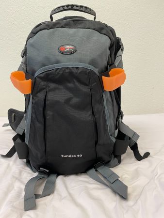 NIKKO Rucksack Tundra 40 Schwarz-Grau