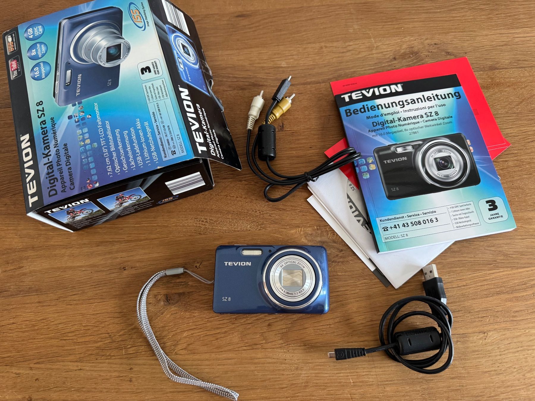 Fotocamera: Tevion sz 8 Digitalkamera – Nuovo (secondo la descrizione) da Frauenfeld venduto da difi67 5