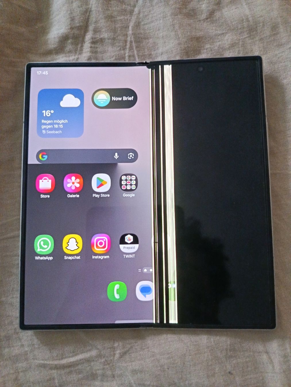 Samsung Telefoni cellulari / Smartphones: Samsung Galaxy Z Fold 7 Silver – Usato da Zürich venduto da kin_5jm2 4