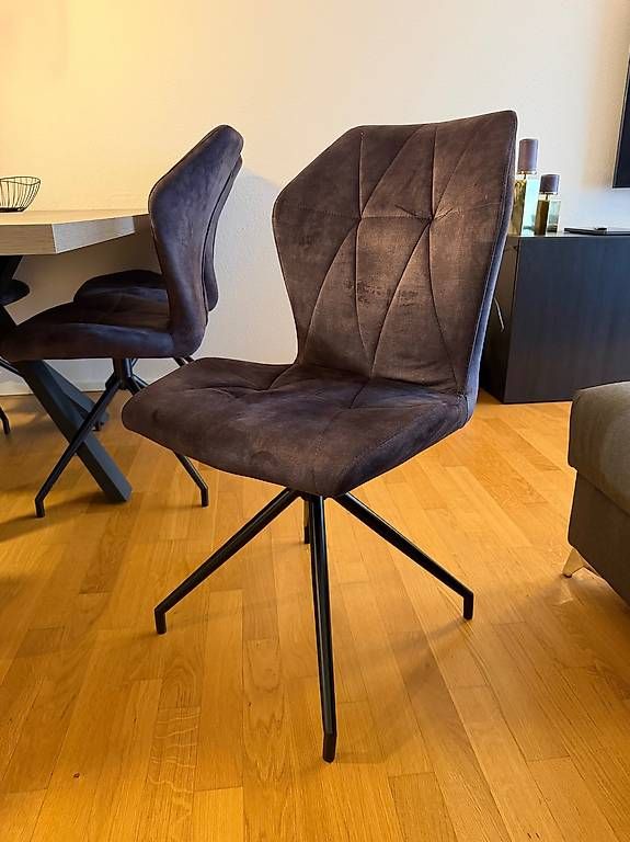 Chaises: Stühle  – D'occasion à Küsnacht ZH par pet_65zf 1