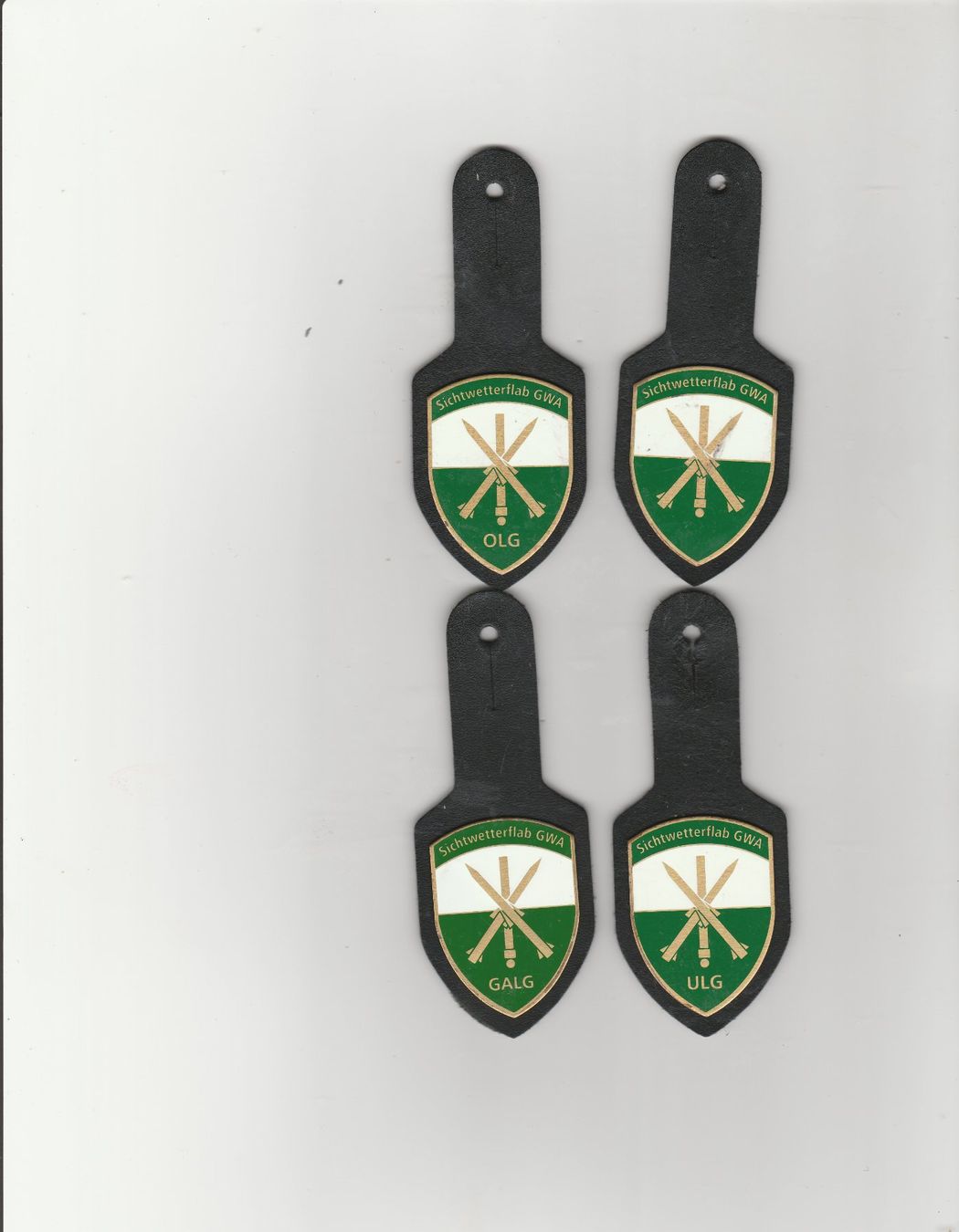 Schweizer Armee Placchette & Badge: 4 Brusttaschen Anhänger – Nuovo (secondo la descrizione) da Felben-Wellhausen venduto da Badge95