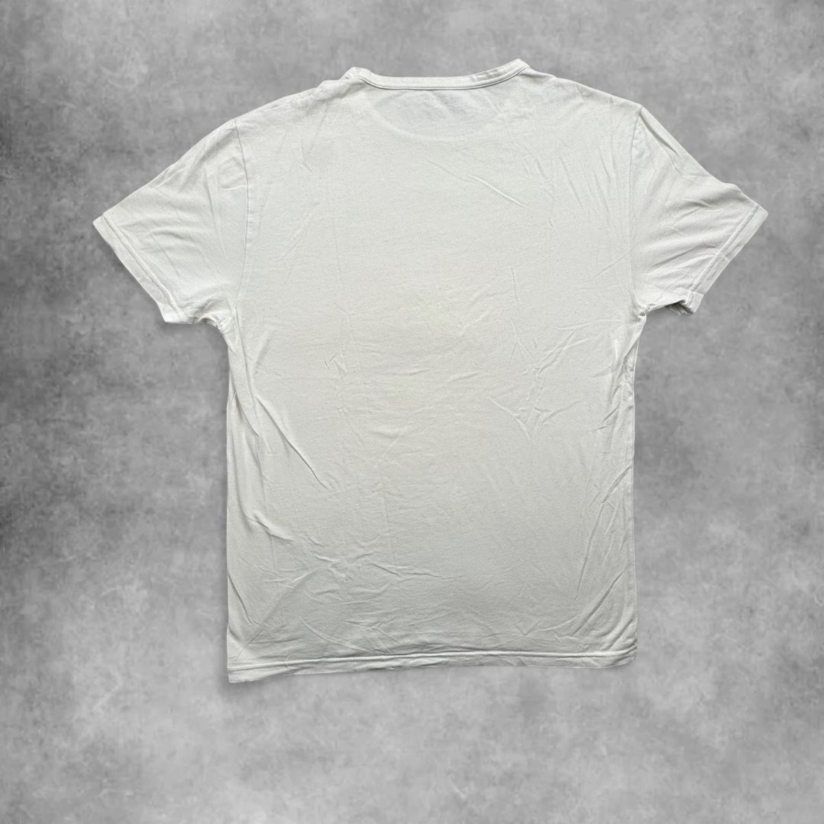 Armani T-shirt: Armani white t-shirt – Usato da Erlinsbach SO venduto da TogaResell 2