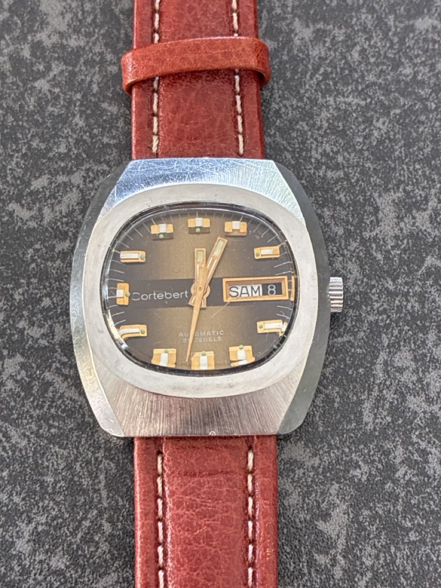 Cortébert Orologi: Herrenuhr Cortébert Automatic Day-Date Lederarmband Vintage – Usato da Chur venduto da jasi18 1