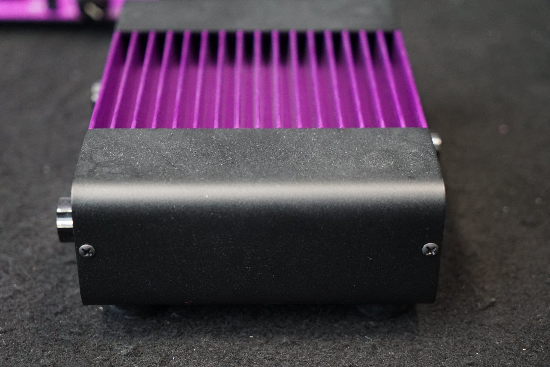Amplificatori: THD Hot Plate Power Attenuator - 8 Ohm – Usato da Ortschwaben venduto da Musictrade 3