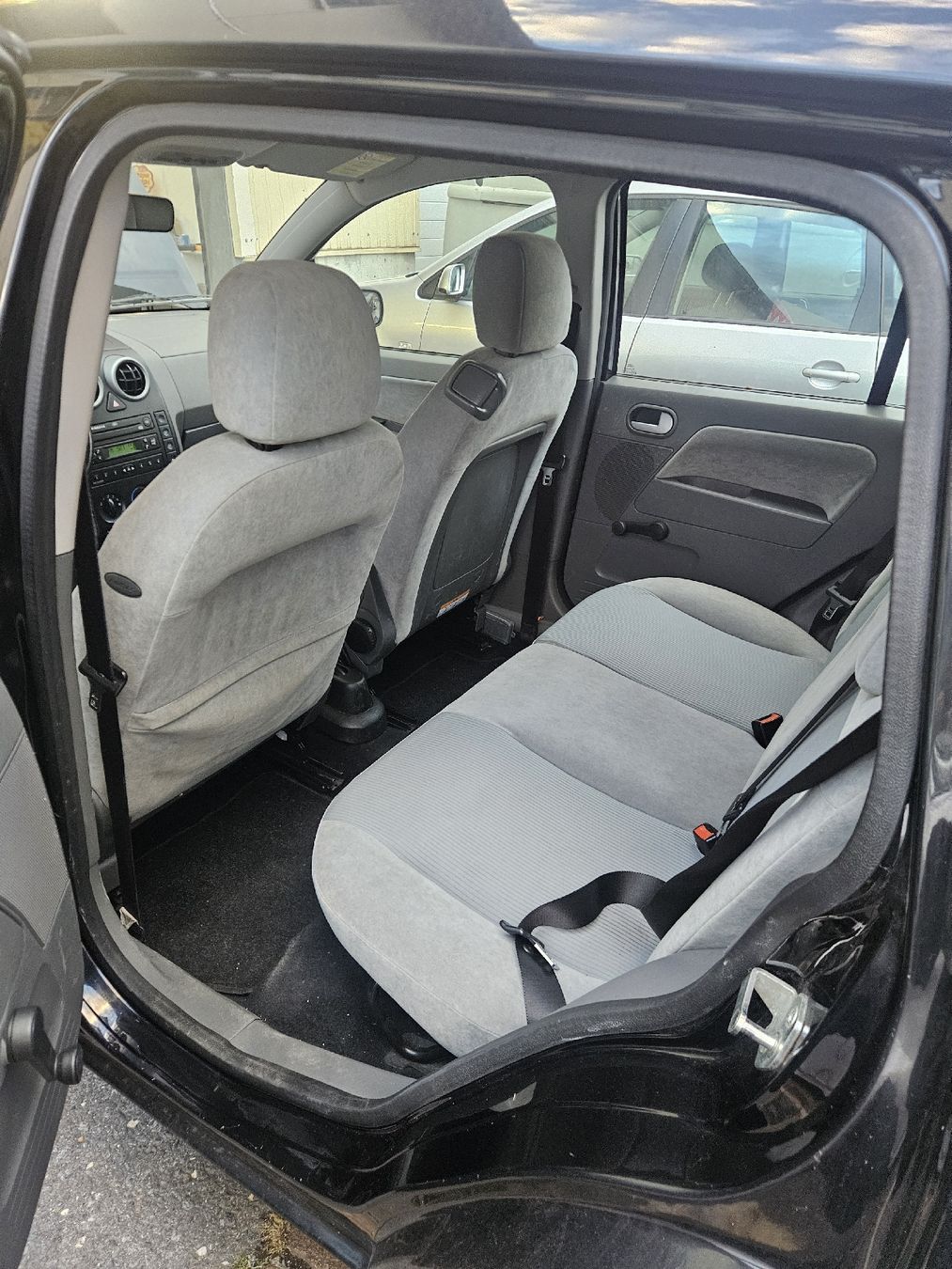 Ford Autos: Ford Fusion 1.6 16v – Gebraucht aus Pfäfers von EzPl4ys 3
