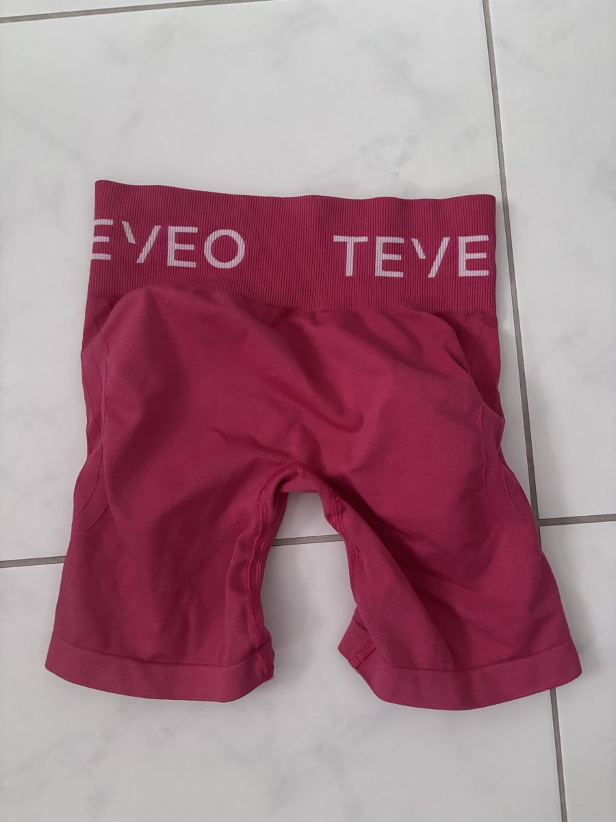 Teveo Leggings: TEVEO Hose Himbeer Grösse S – Nuovo (secondo la descrizione) da Frick venduto da fra_cb2l