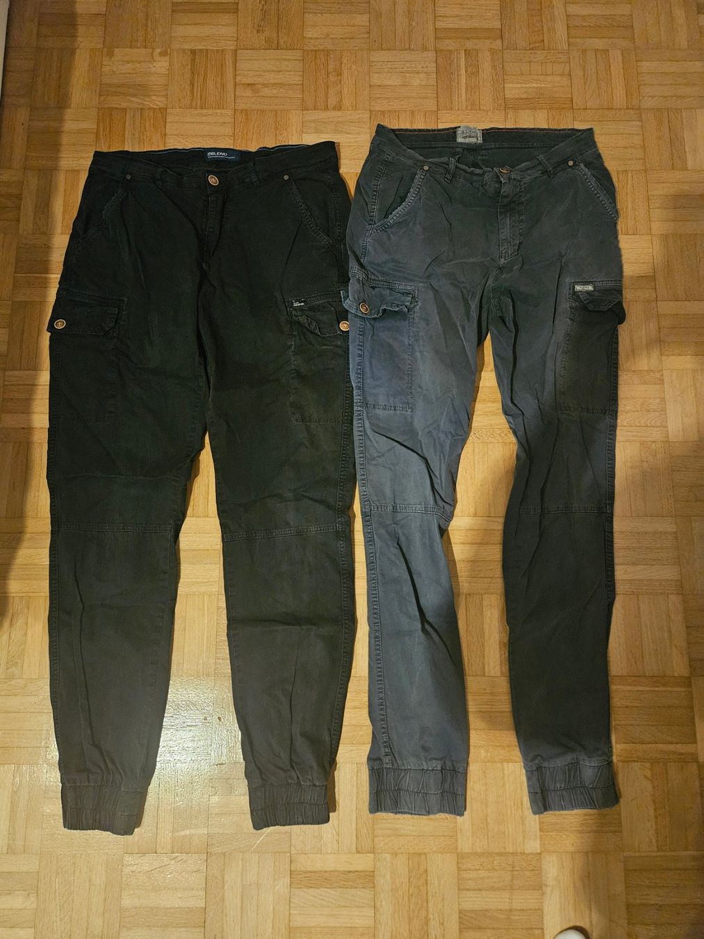Pantaloni: 2x Cargohosen Blend 31x34 – Usato da Kerzers venduto da dam_x6mm