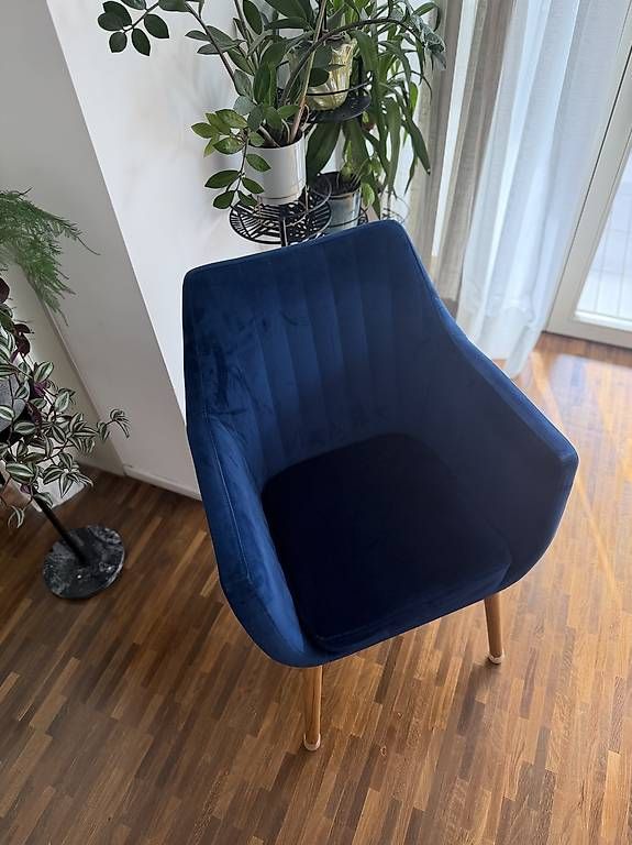 Stühle: 2 Stück Essstuhl von Westwing – Gebraucht aus Glattpark(Opfikon) von dic_7gxr 1