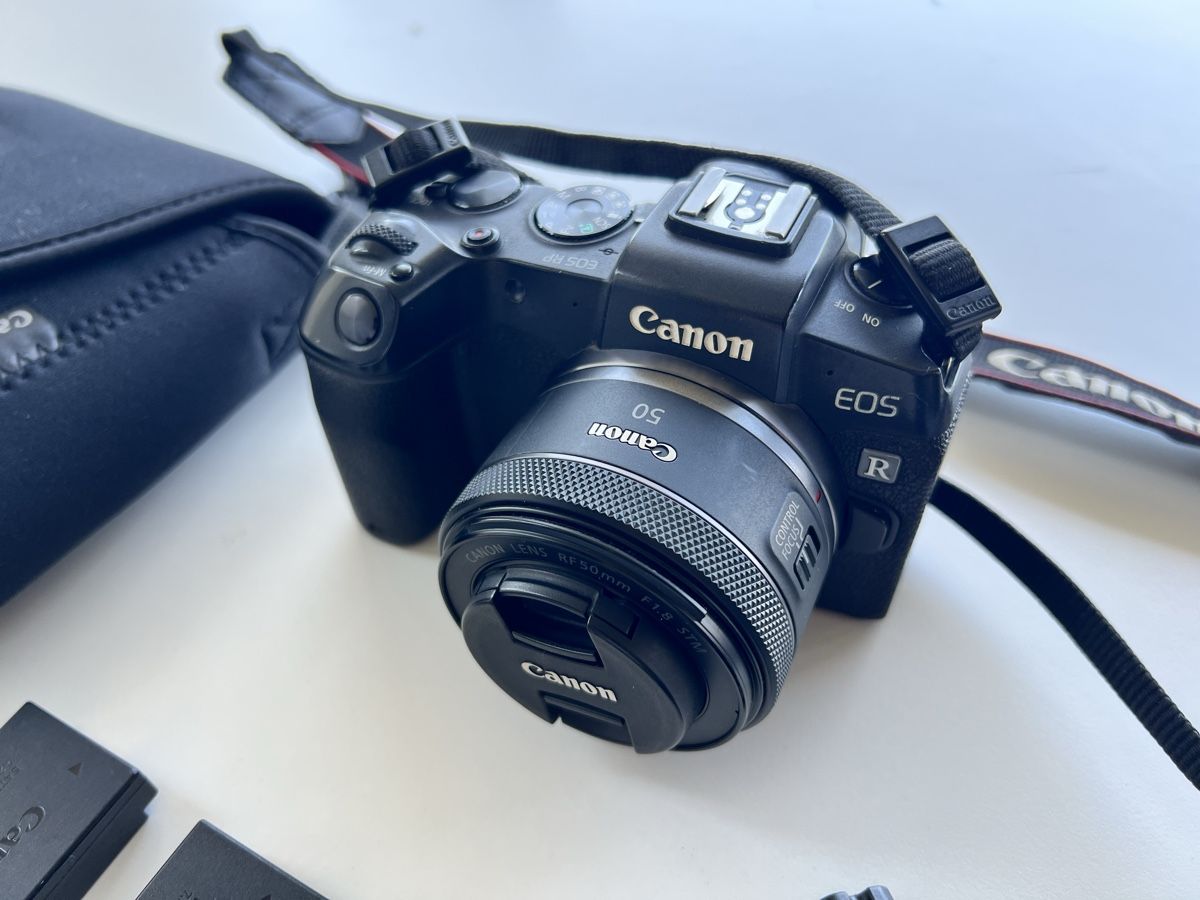 Canon Fotocamera: Canon EOS RP – Nuovo (secondo la descrizione) da Zug venduto da aslan_baris 1