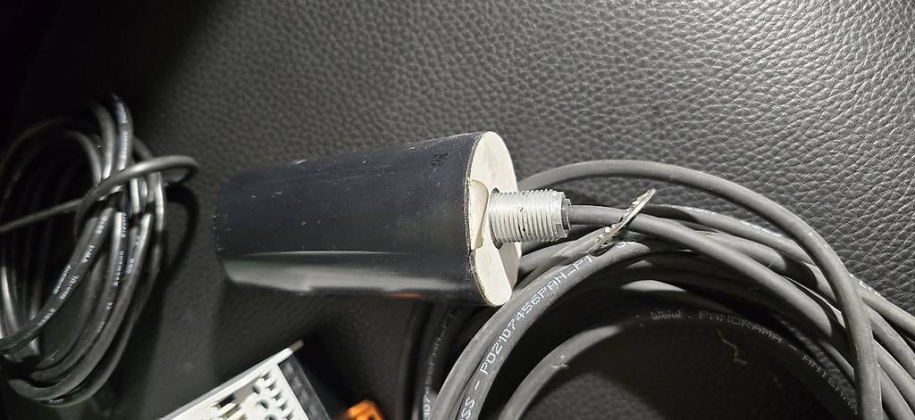 Composants électroniques: Relais transmetteur téléphonie 4G SMS e-mail – D'occasion à Grandcour par Yox 2