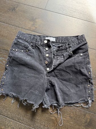 Short en jean gris/noir EUR 38