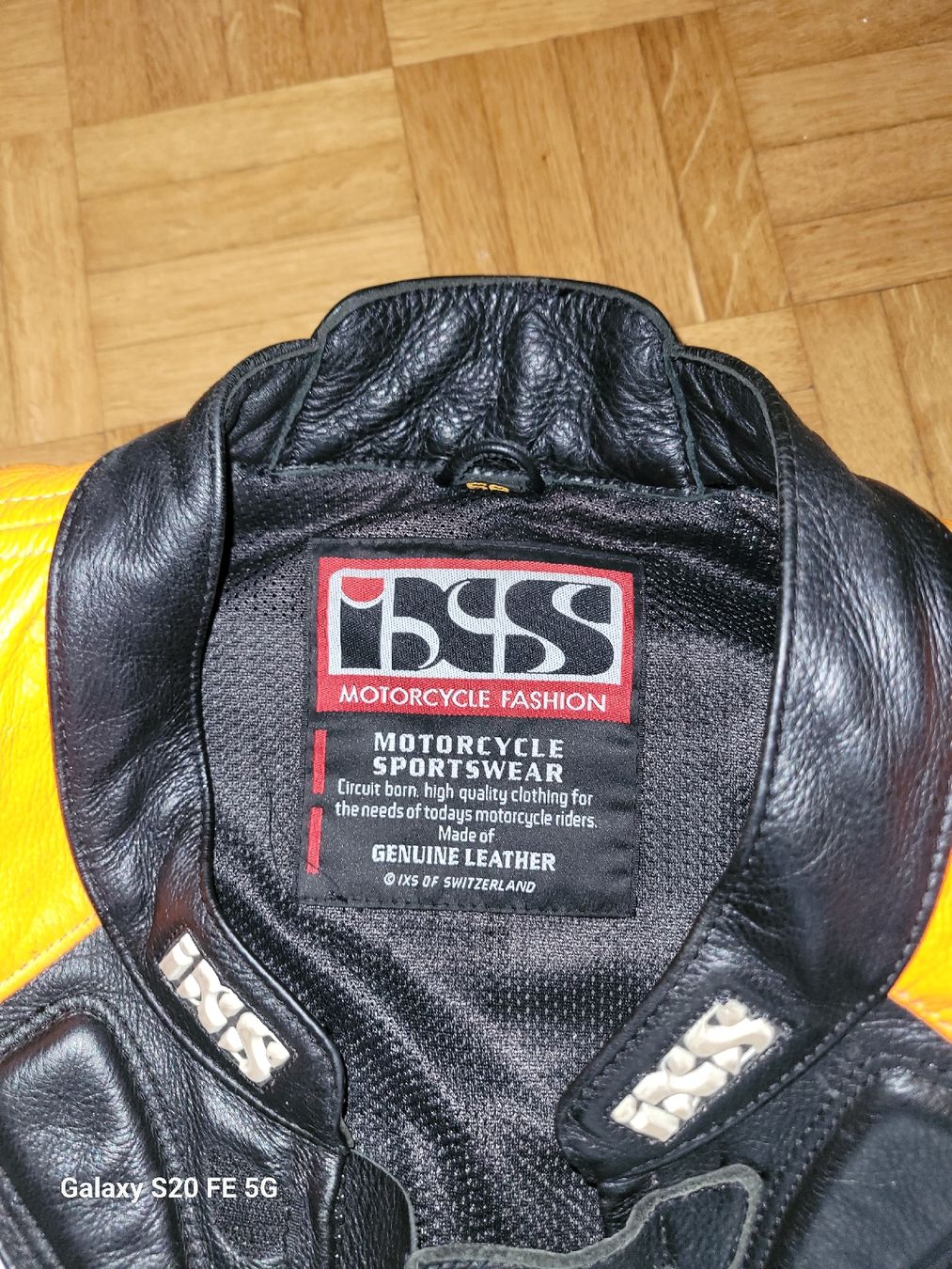 IXS Anzüge: Motorrad Leder anzug IXS,große 56. – Gebraucht aus Bolligen von matijav 2